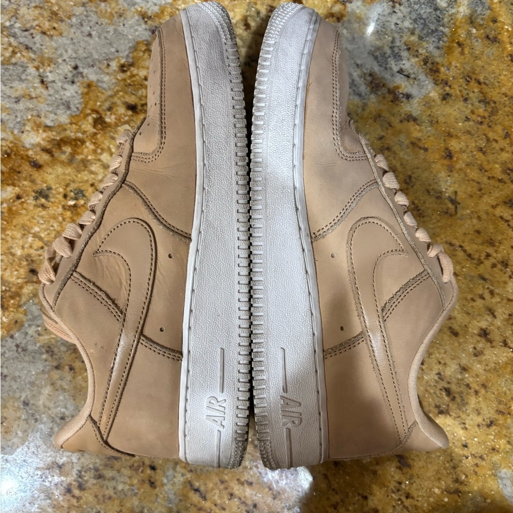 Nike Air Force 1 size 9 - Picture 8 of 9